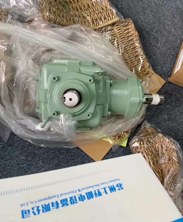I椿本齒輪箱 轉向器型號（hào）ED8M-1-R-O-Y  
