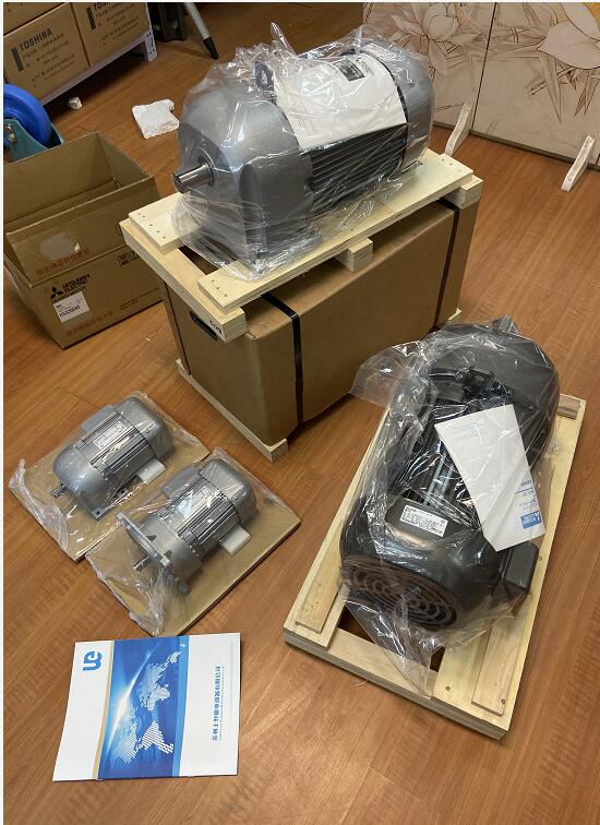 三菱減速機平行軸（zhóu）.jpg